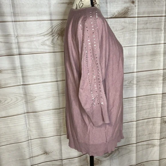 7th Avenue New York & Company Lavender 3/4 Sleeve Top - Picture 2 of 9